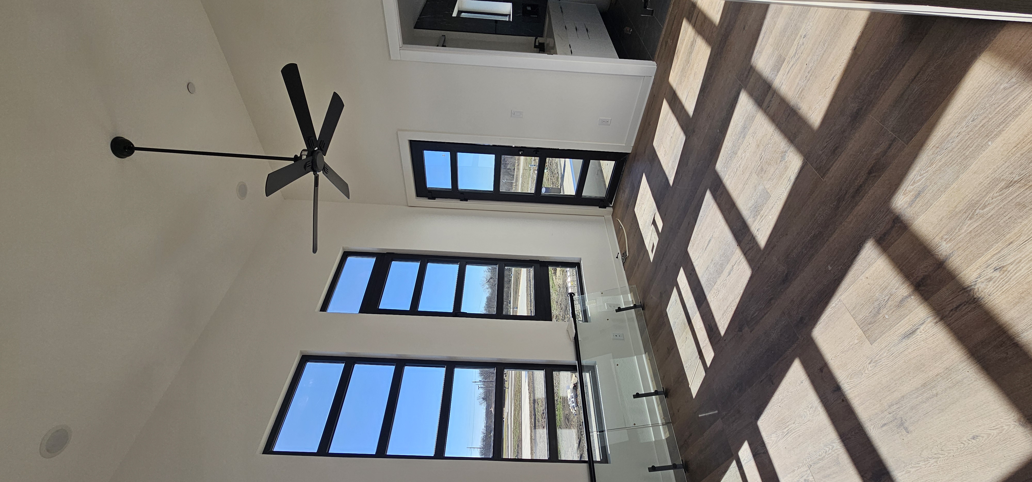 Falcon Homes & Const.